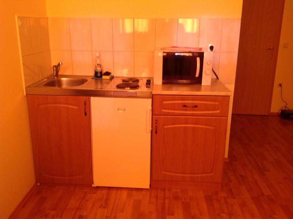 Majnar Villa Apartmanhaz Bogacs Ruang foto