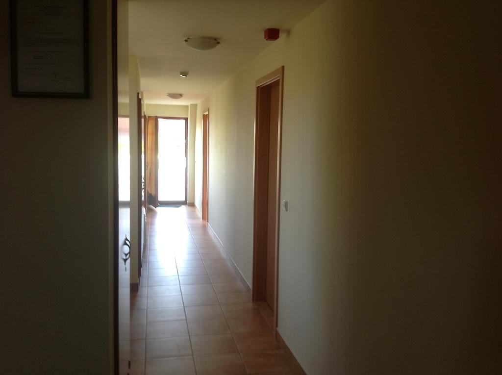 Majnar Villa Apartmanhaz Bogacs Bagian luar foto